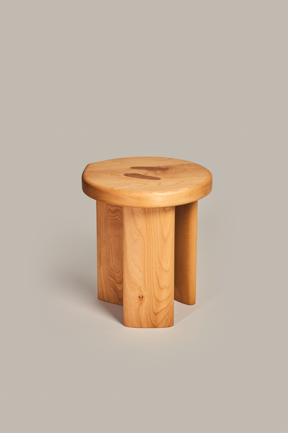 BUTTON STOOL