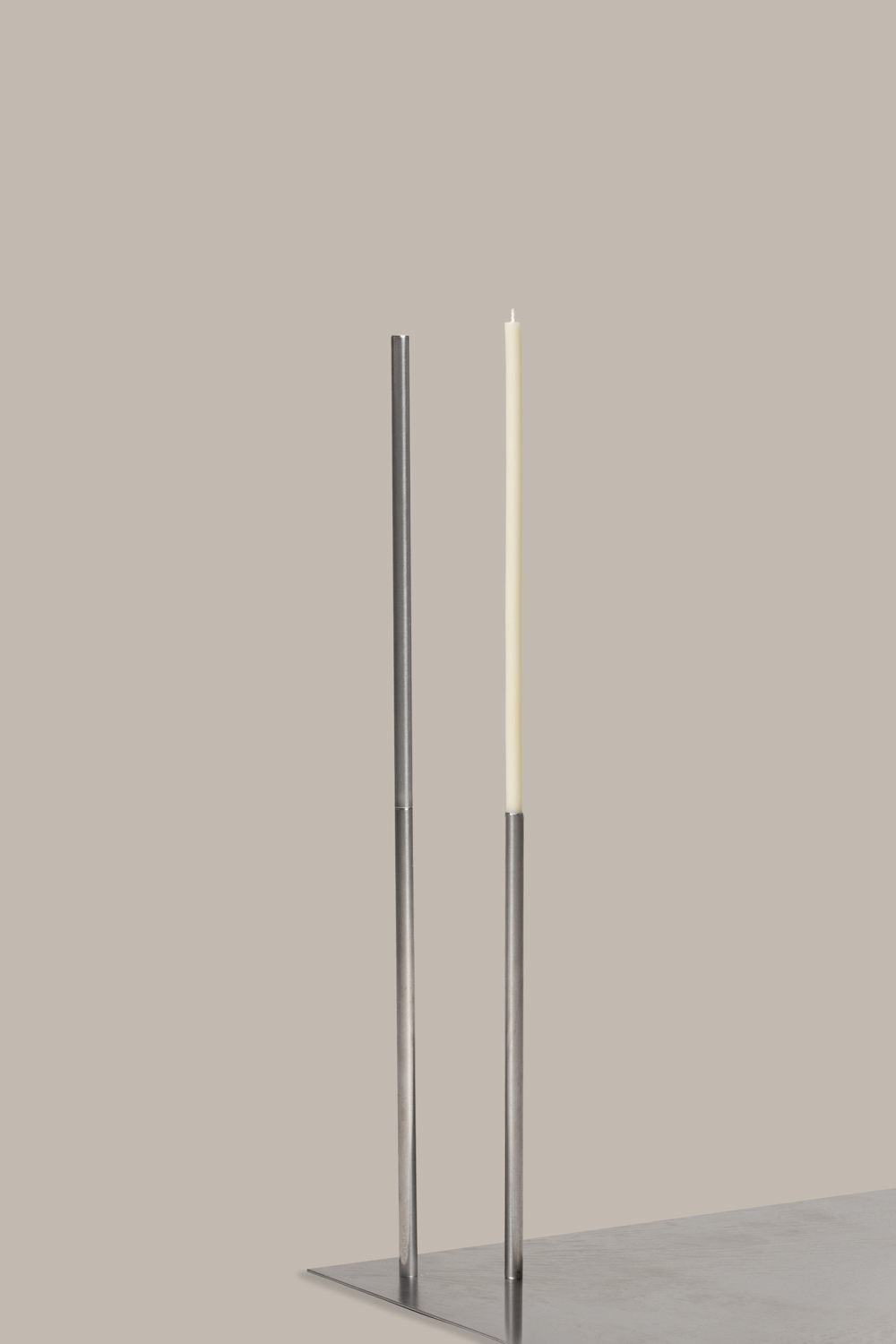 AXIS CANDLEHOLDER